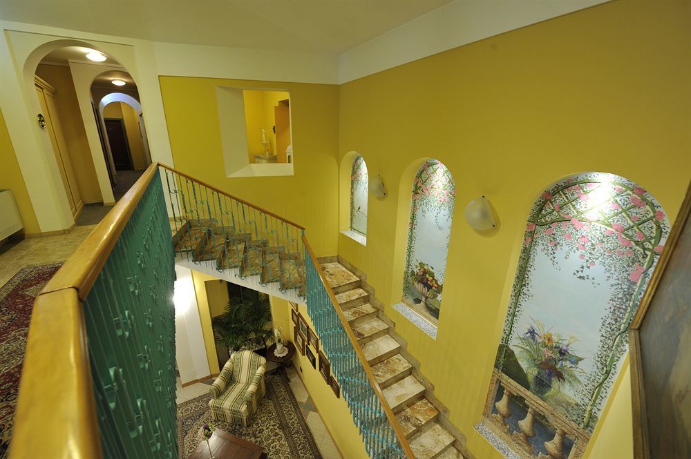 Kinzica 4* Sale Marasino