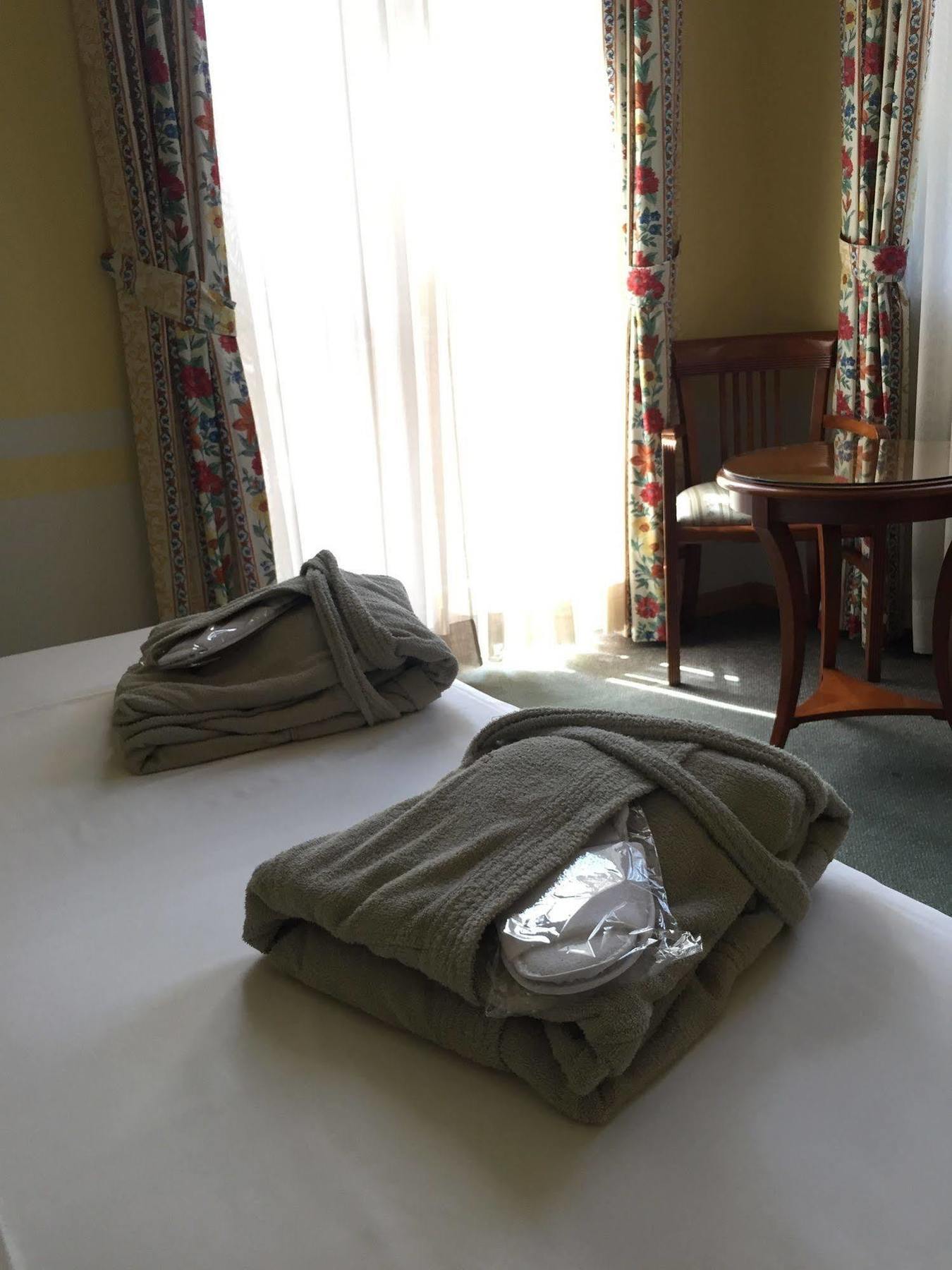 Kinzica Hotel